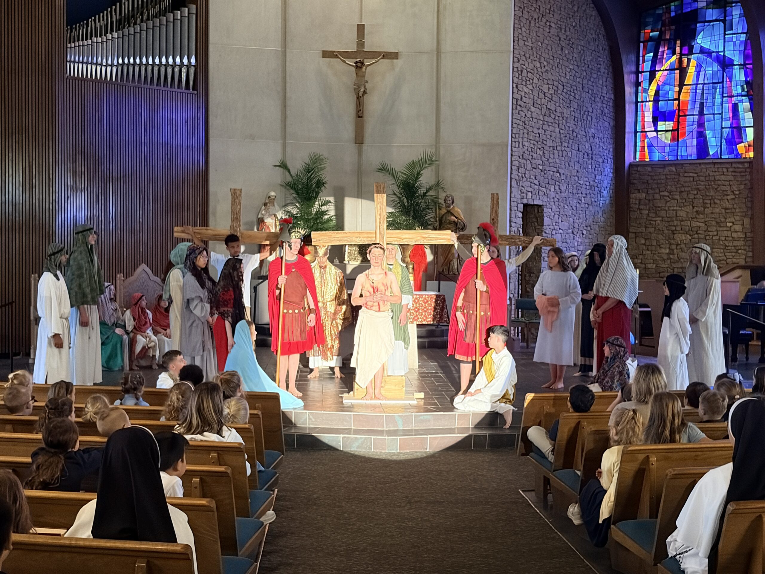 Eighth graders Present the Passion of Christ